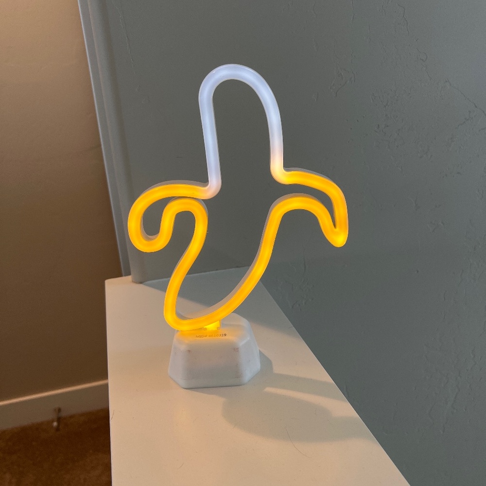 Neon Banana Light